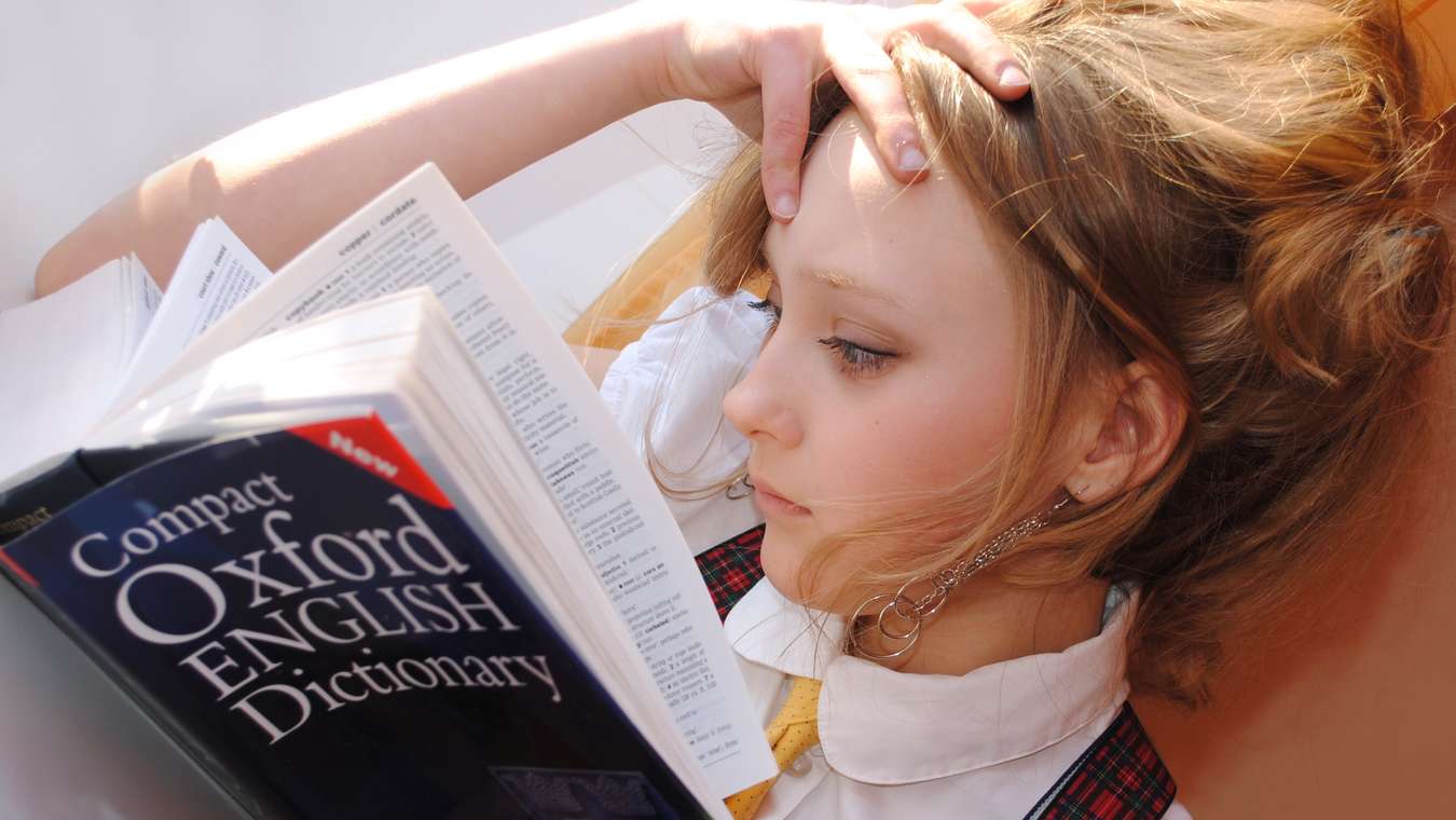 woman-who-read-oxford-english-dictionary-from-cover-to-cover-not